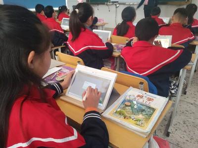 優學派助力教育公平 智慧課堂走進韶山愛心捐贈活動